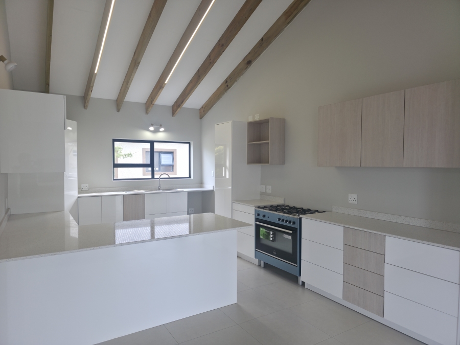 3 Bedroom Property for Sale in Fountains Estate Eastern Cape